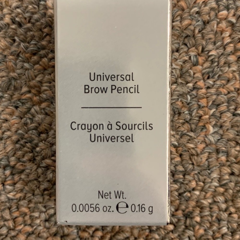 IT Cosmetics - Brow Powder - Universal Brow Pencil - Universal Taupe -New in Box - Picture 3 of 7